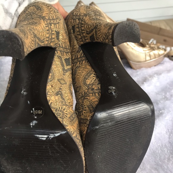 Women’s Heals - Picture 5 of 7